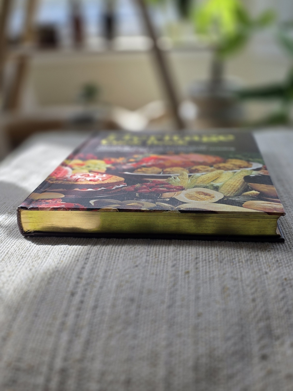 Heritage Cook Book by‎ Better Homes and Gardens - Burgundy Cover - Picture 8 of 10